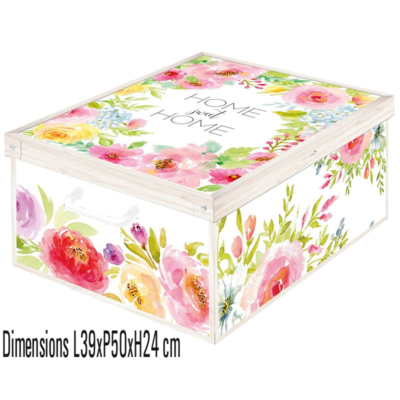 Cette boîte de rangement en carton décor Sweet Home allie esthétisme et robustesse. Fabriquée en Italie avec du carton cellulosix recyclé et des encres sans solvants, elle apporte une touche florale à votre dressing tout en respectant l’environnement. 