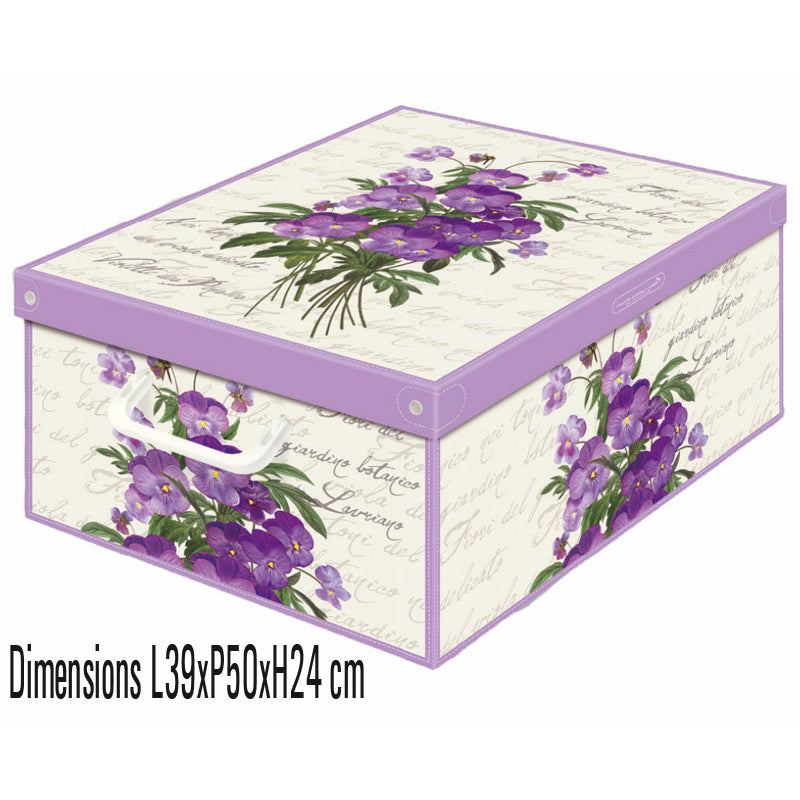 Cette boîte de rangement en carton parfumé de la collection floral se distingue par son décor violet élégant et son doux parfum de violette libéré au contact du couvercle. Conçue en carton recyclé avec des encres sans solvants, elle allie respect de l’environnement et design raffiné.